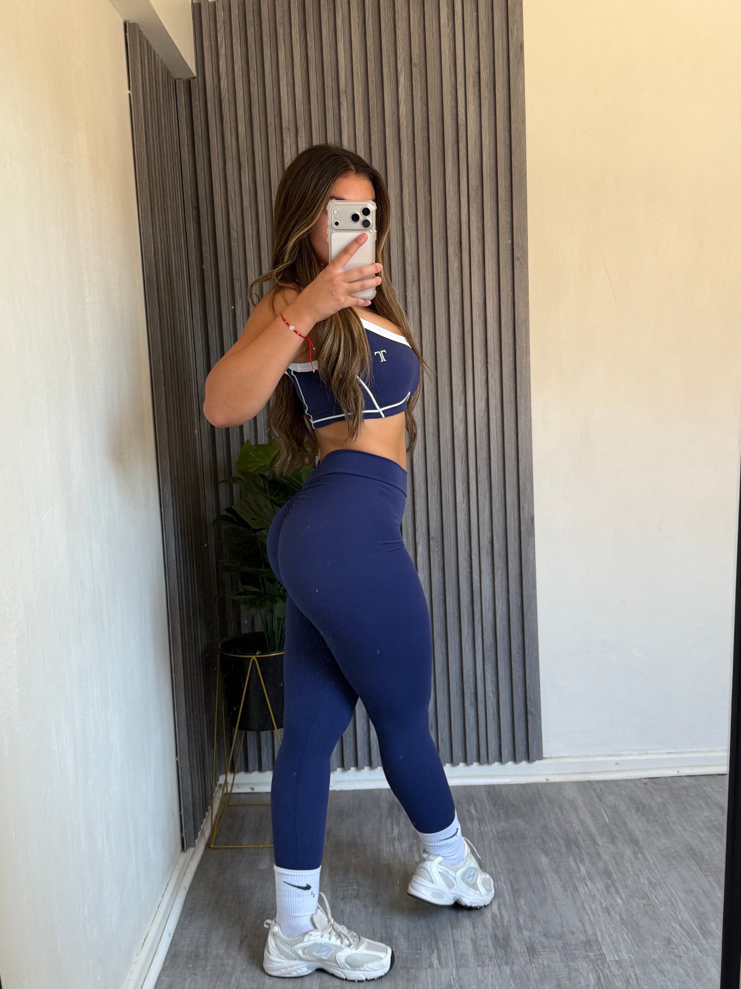 Top nayra