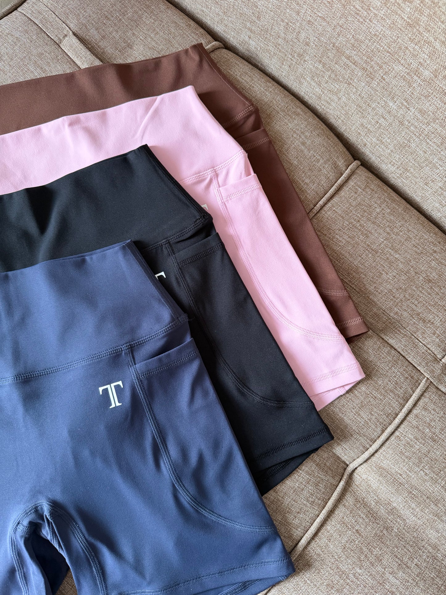 Short pocket